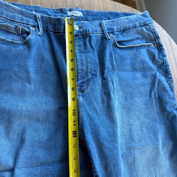 Good American “Always Fits” Good Legs Straight Jeans Size 20–26 - Picture 6 of 7